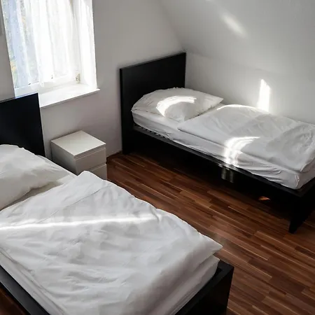 Apartment Fewo-10p-2bad-tv-wf